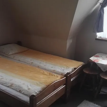 Pokoje Goscinne Skupniowie *
